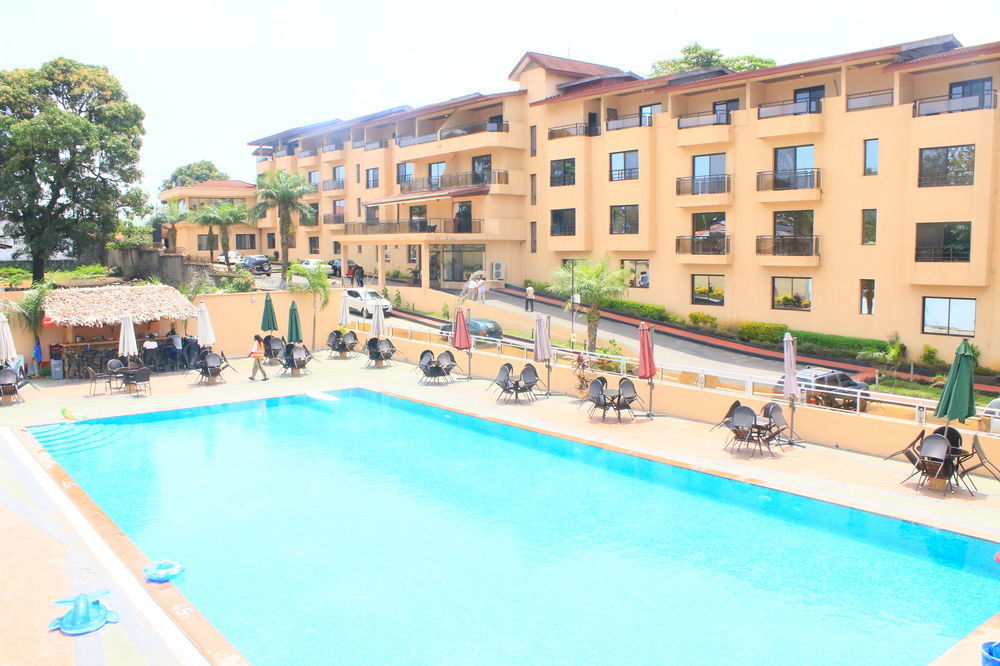 Palm Spring Resort Monrovia Exterior foto